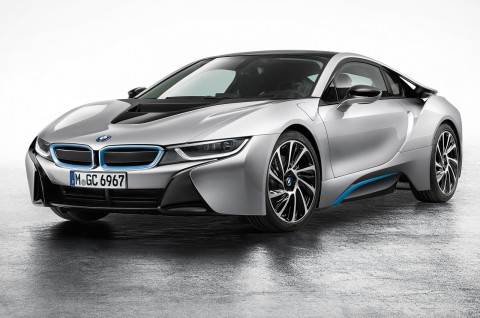 BMW reveals production-spec i8 hybrid